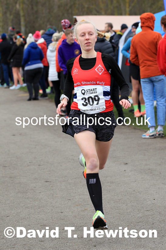 Senior women and veteran women and men over-50s NECAA Road Relay Champs., Hetton Lyons Park, Hetton le Hole, County Durham. Photo: David T. Hewitson/Sports for All Pics